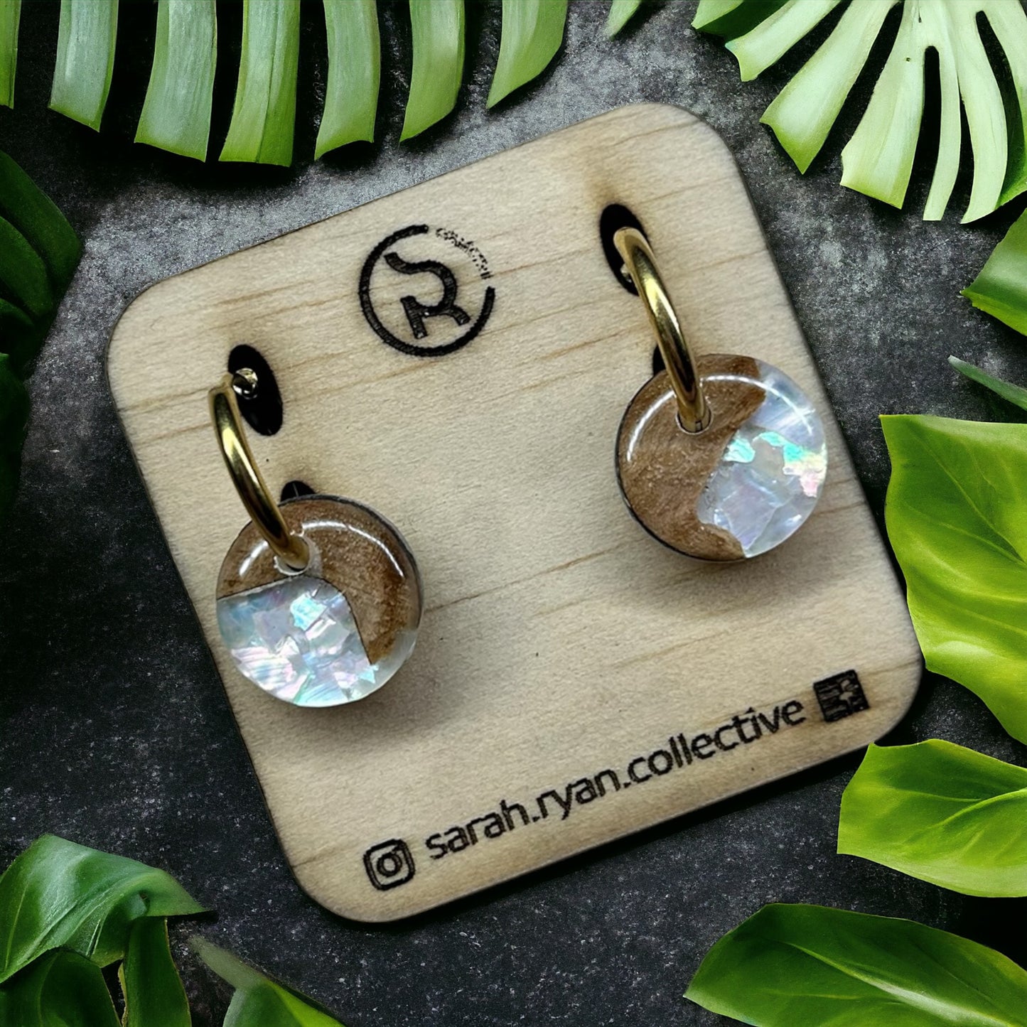Reswood x Abalone Shell Small 15mm Huggies