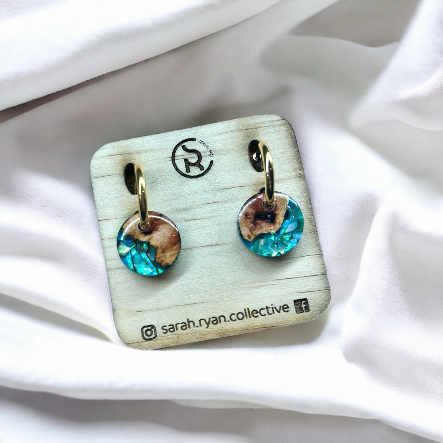 Reswood x Abalone Shell Small 15mm Huggies