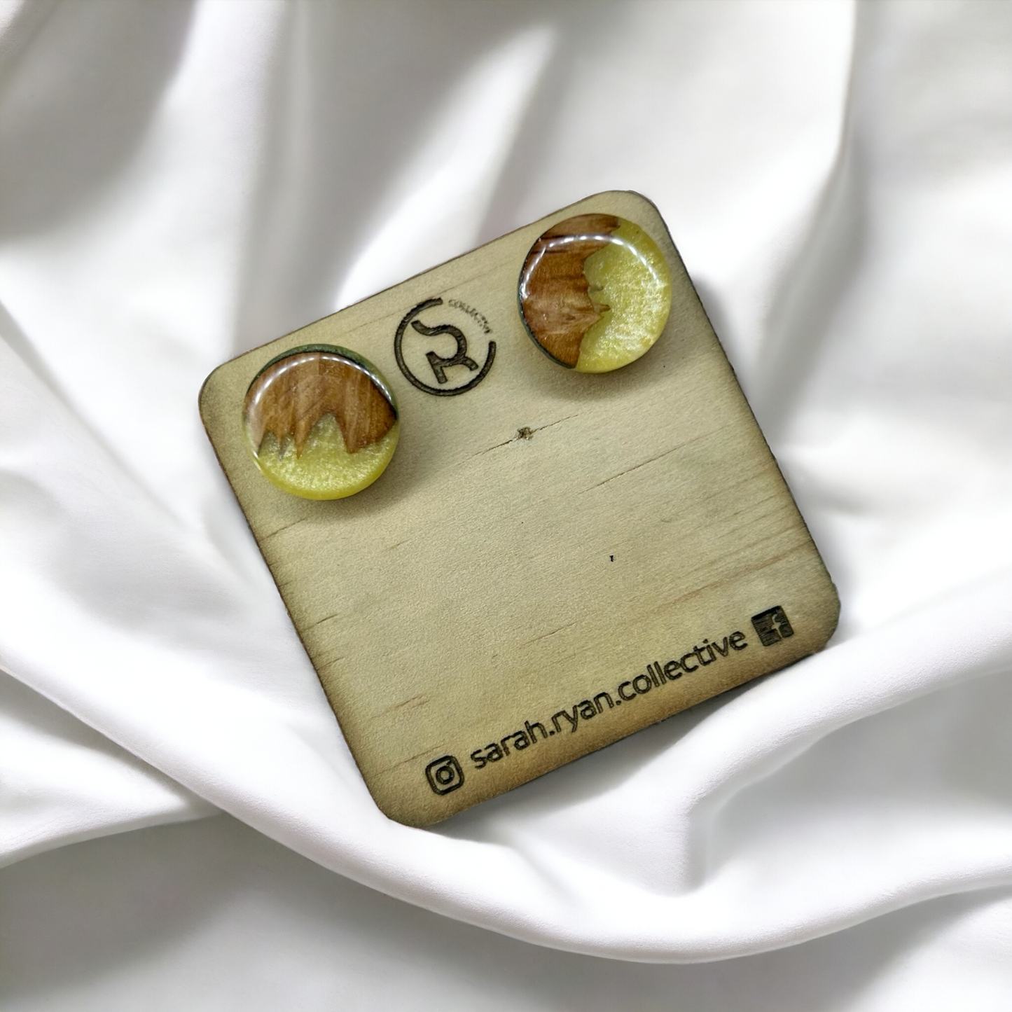 Reswood Pastel 15mm Studs