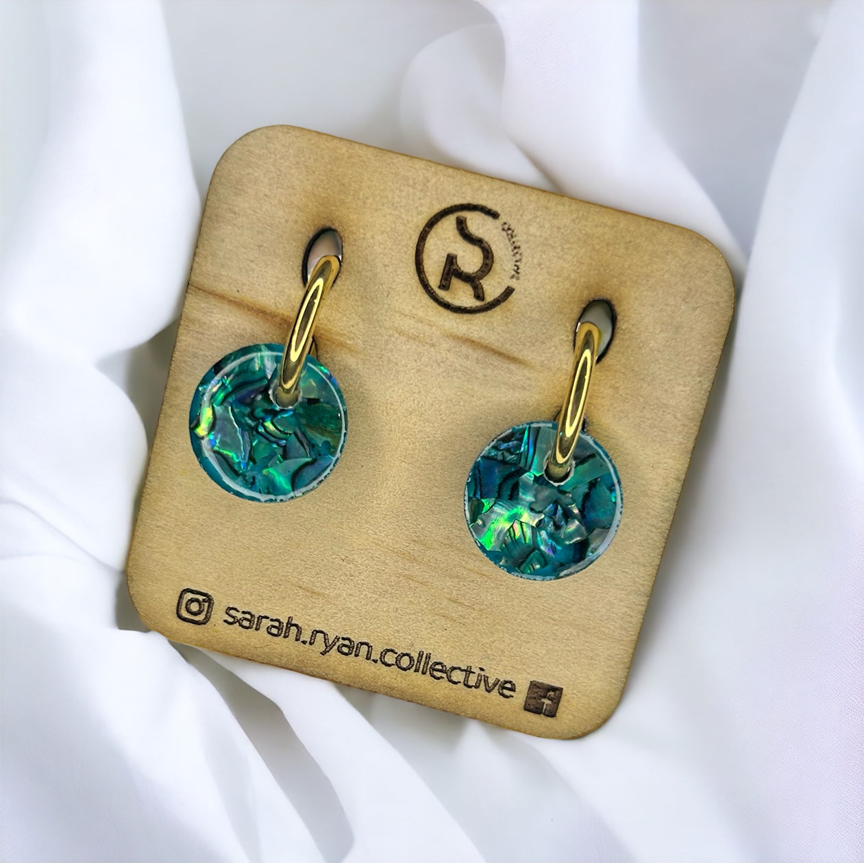 Crushed Abalone Shell 15mm Huggies