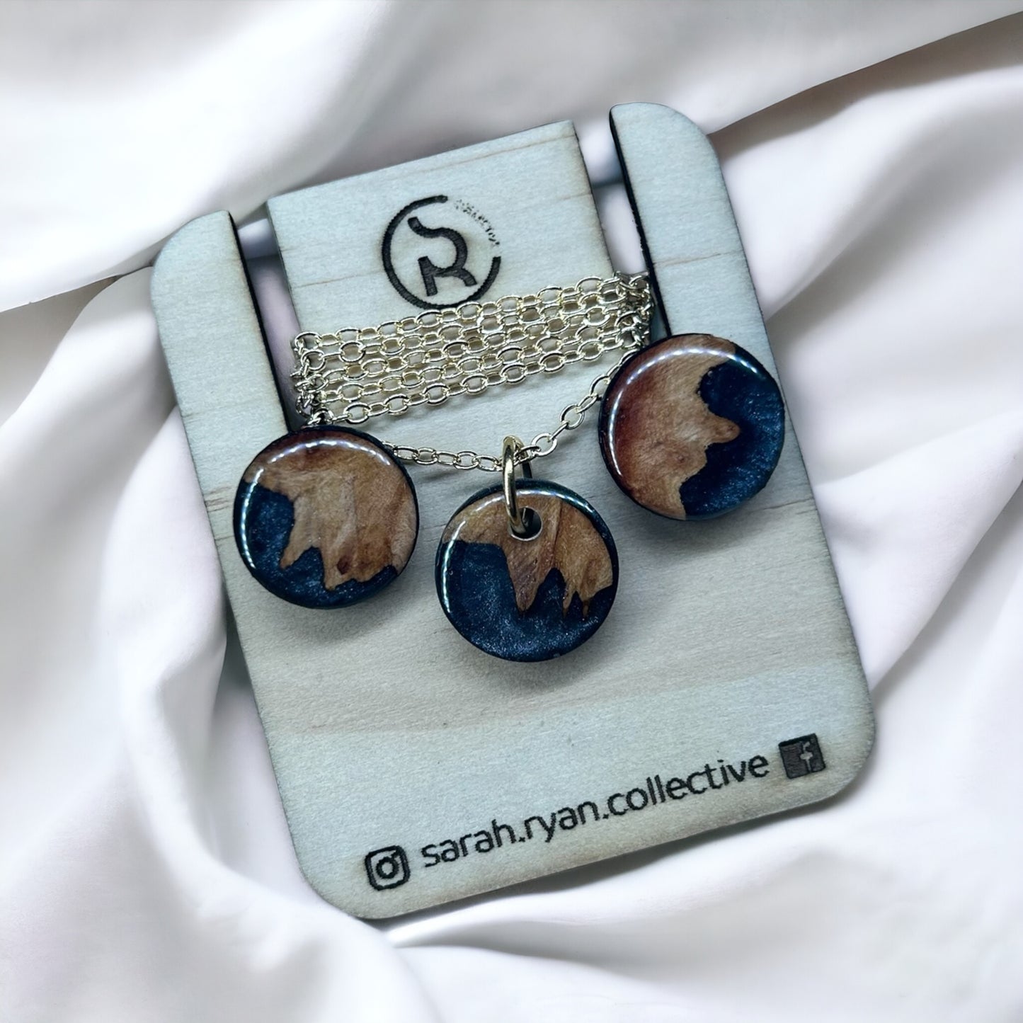 Reswood Dainty 15mm Pendant & Stud Set