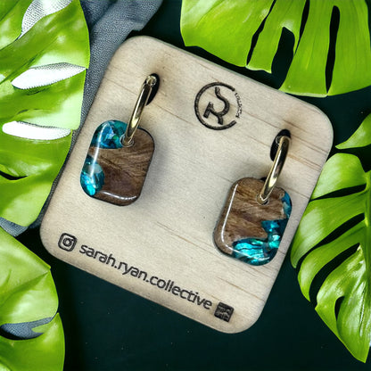 Reswood x Abalone Shell Oblong Huggies