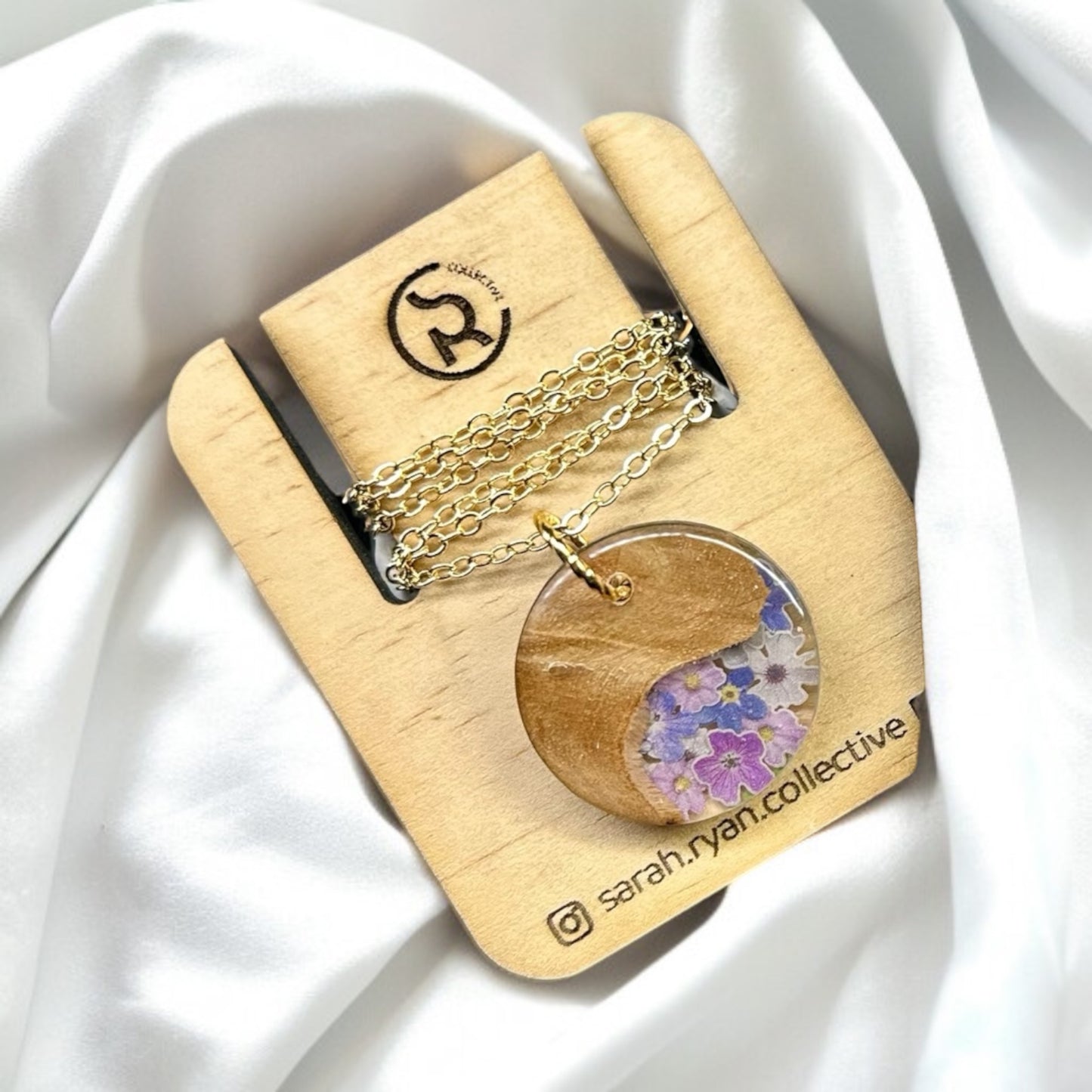 Reswood Floral 25mm Pendant